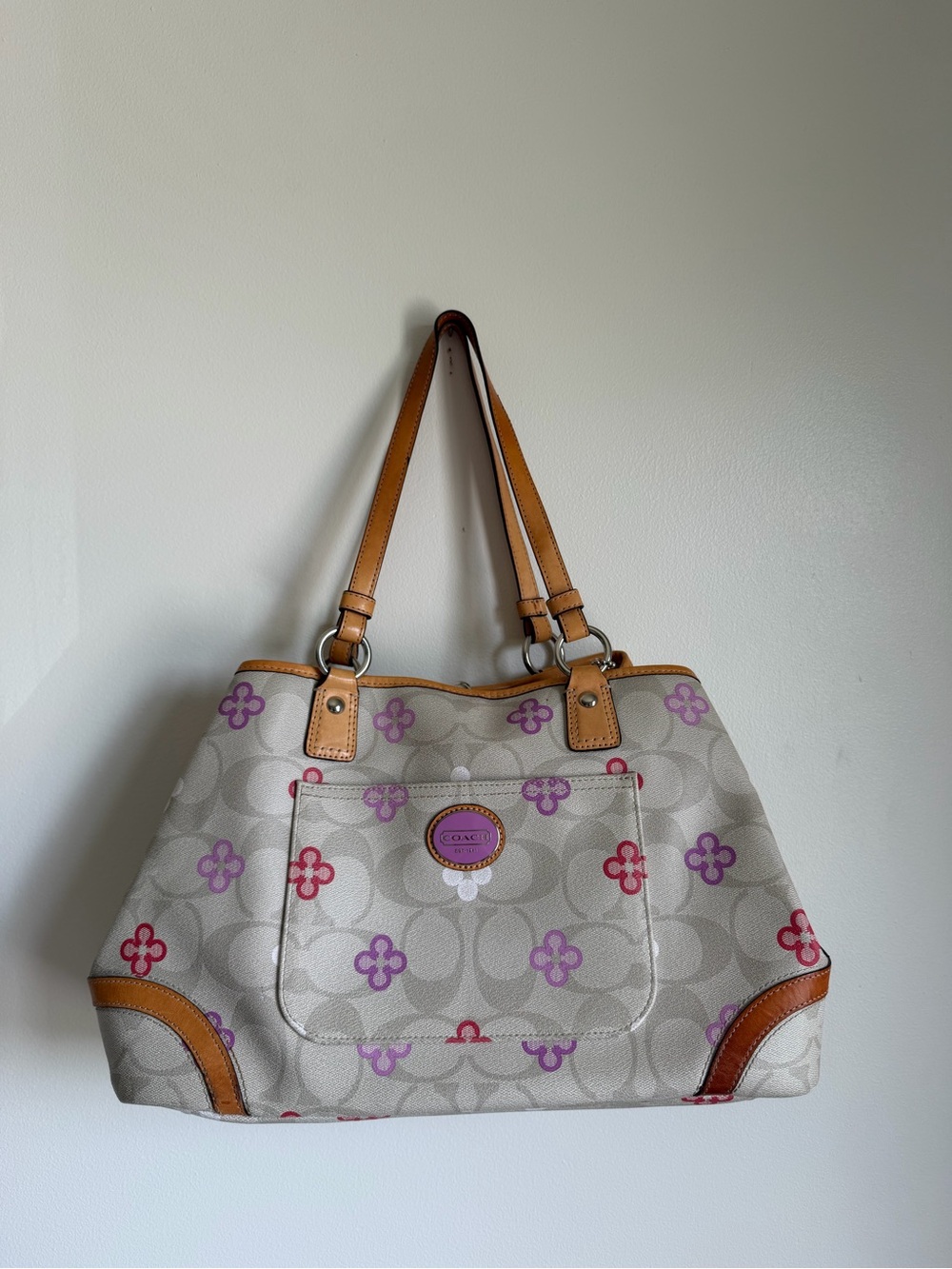 Coach Peyton Clover Framed Shopper Handbag with Kisslock No B1393-F23074